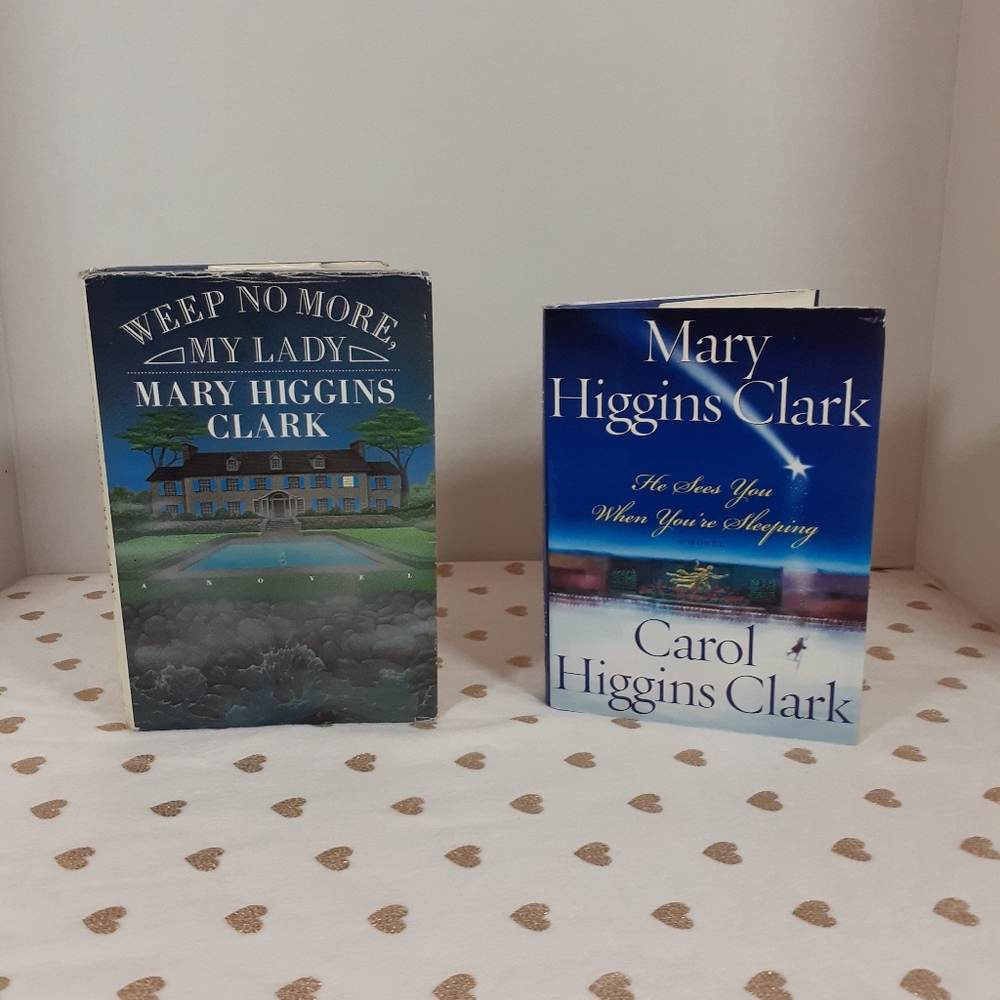 📚🎨 3/$15...2 Hardcover Books by Mary & Carol Higgings Clark